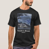 Hawaii Sea Turtle on Black Sand Beach T-Shirt (Voorkant)