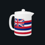 Hawaii Staatsvlag theepot<br><div class="desc">Geniet van je thee met een vleugje tropische flair met behulp van onze theepot met de vlag van Hawaï! Deze charmante theepot serveert niet alleen uw favoriete brouwsels, maar toont ook het levendige ontwerp van de iconische vlag van Hawaï. Gemaakt van hoogwaardige materialen, combineert het duurzaamheid met een stijlvolle uitstraling,...</div>