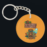 Hawaii Tiki Mask Sleutelhanger<br><div class="desc">Bring the spirit of the islands wherever you go 🌺🏄 The Aloha Hawaii Tiki T-Shirt captures the vibrant energy of tropical beaches, surf culture, and Hawaiian island life. Featuring a bold tiki mask, surfboard, tropical leaves, and a refreshing island drink, this design is perfect for beach lovers and summer adventures....</div>