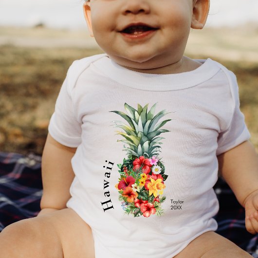 Hawaii Tropische Ananas w / Bloemen, familienaam Romper