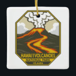 Hawaii Volcanoes Nationaal Park Kilauea Retro Keramisch Ornament<br><div class="desc">Hawaii Volcanoes vectorkunstwerk ontwerp. Het park ligt op Hawaii Island. De actieve vulkanen van de Kīlauea en de Mauna Loa staan centraal.</div>