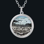Hawaii zwart zand strand houdt van koraalhartfoto zilver vergulden ketting<br><div class="desc">Ontspan en geniet van de schoonheid van dit ongerepte Big Island zwarte zandstrand wanneer u dit foto charme ketting draag met een "liefdeshart" ontdekt aan de Hawaïaanse kust. Ik voel me gelukkig dat ik dit hart van koraalrotsen heb gezien, terwijl ik in de late namiddag op dit strand wandelde. Dit...</div>