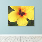 Hawaiian Hibiscus Flower Wrapped Canvas print (Insitu (Houten vloer))