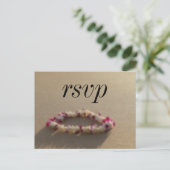 Hawaiian Lei Beach Wedding RSVP Uitnodiging Briefkaart (Staand voorkant)