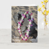 Hawaiian Lei op het strand Verjaardag Kaart (Gele Bloem)