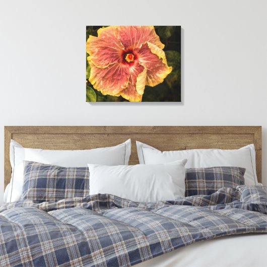 Hawaiian Lila Hibiscus uit Kauai Photography Canvas Afdruk (Insitu (Slaapkamer))