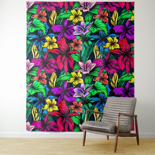 Hawaiian Print Wandkleed (In situ)