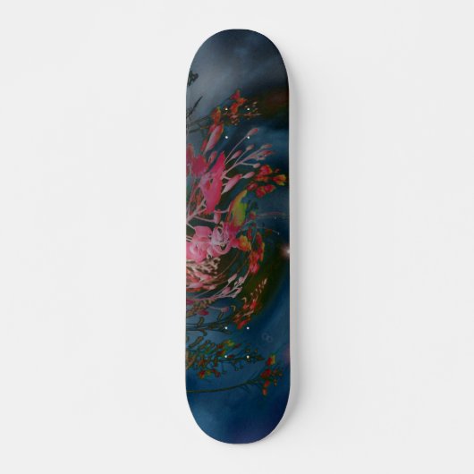 Hawaiian surft op skateboard (Voorkant)
