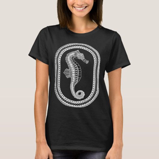 Hawaiian White Tribal Seahorse Beach T-shirt (Voorkant)