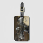 Hawk met Wings Out Wildlife Sanctuary Monogram Bagagelabel (Voorkant (verticaal))