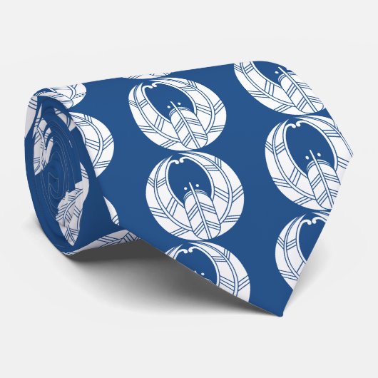 Hawkveren van het type "fusen" stropdas (Opgerold)