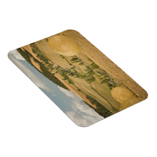 Hay bale and Roland Landscape, Toscane, Italië Magneet (Rechterzijde)