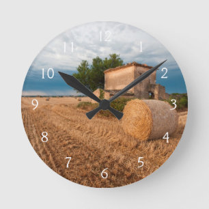 Hay bale in Provence veld Ronde Klok