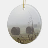 Hay Bales in de mist Keramisch Ornament (Links)