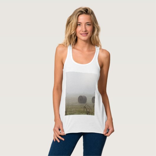 Hay Bales in de mist Tanktop (Volledige Voorkant)