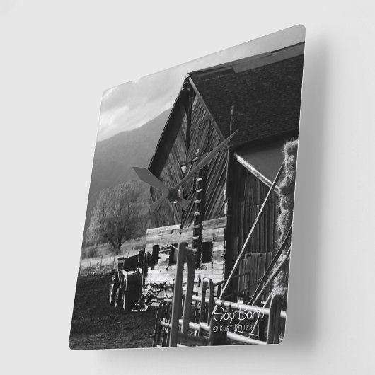 Hay Barn Vierkante Klok (Hoek)