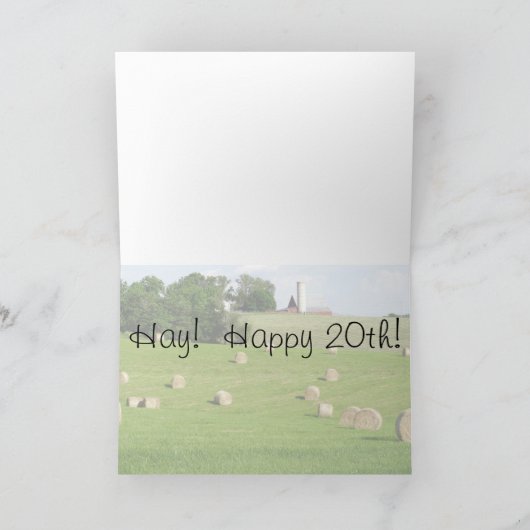 "Hay! Gelukkig 20ste!" wenskaart met Hay Bales Kaart (Binnen)