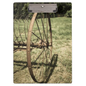 Hay Rake Wheel Aged Klembord (Voorkant)