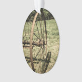 Hay Rake Wheel Aged Ornament (voorkant)