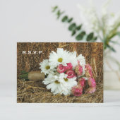 Hay Wedding RSVP - Daisy & Pink Bouquet (Staand voorkant)