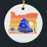 Haystack Rock Cannon Beach Line Art Ornament<br><div class="desc">Cannon Beach Oregon's iconische Haystack Rock schittert in dit lijnkunstontwerp.</div>