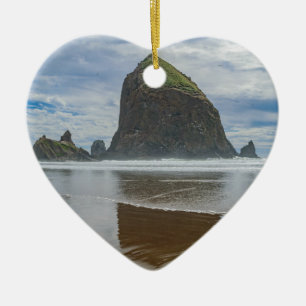 Haystack Rock, Cannon Beach, Oregon Keramisch Ornament