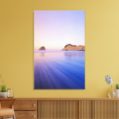 Haystack Rock in Dawn Blurred Blue Paarse Waves Canvas Afdruk (Insitu (Woonkamer))