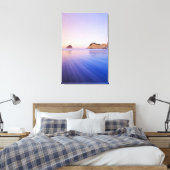 Haystack Rock in Dawn Blurred Blue Paarse Waves Canvas Afdruk (Insitu (Slaapkamer))