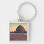 Haystack Rock Vintage Travel Poster Sleutelhanger (Voorkant)