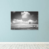 Haystacks en Tracks, beeldende kunst zwart-wit Canvas Afdruk (Insitu (Houten vloer))