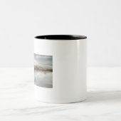 HAZ93 River Fields.tif Tweekleurige Koffiemok (Center)