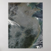Haze over Oost-China Poster (Voorkant)