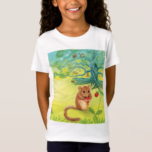 Hazel Dormouse Eating Wild Strawberry T-Shirt (Voorkant)