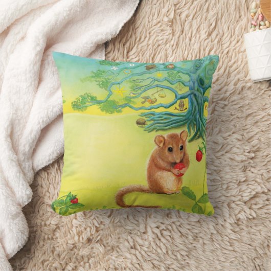 Hazel Dormouse Eet Wilde aardbei Kussen (Deken)