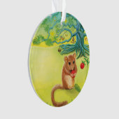 Hazel Dormouse Eet Wilde aardbei Ornament (voorkant)