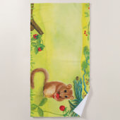 Hazel Dormouse Eet Wilde aardbei Strandlaken (Voorkant)