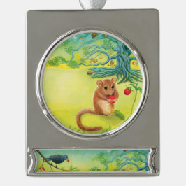 Hazel Dormouse Eet Wilde aardbei Verzilverd Banner Ornament
