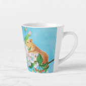 Hazel Dormouse Muscardinus avellanarius in het voo Latte Mok (Rechts)