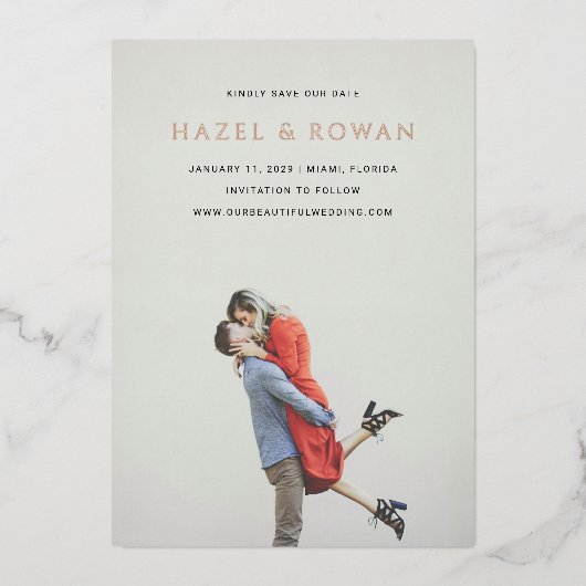 Hazel Photo Modern Wedding Save the Date Folie Uitnodiging (Voorkant)