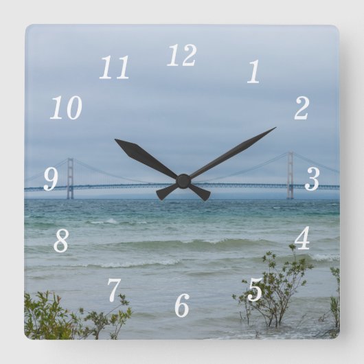 Hazy Mighty Mac Vierkante Klok (Voorkant)