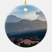 Hazy Pikes Peak Sunset Circle Ornament (Achterkant)