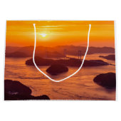 Hazy sunset on Kurushima Kaikyo Bridge and Kurushi Groot Cadeauzakje (Voorkant)