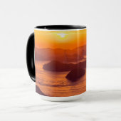 Hazy sunset on Kurushima Kaikyo Bridge and Kurushi Mok (Voorkant links)