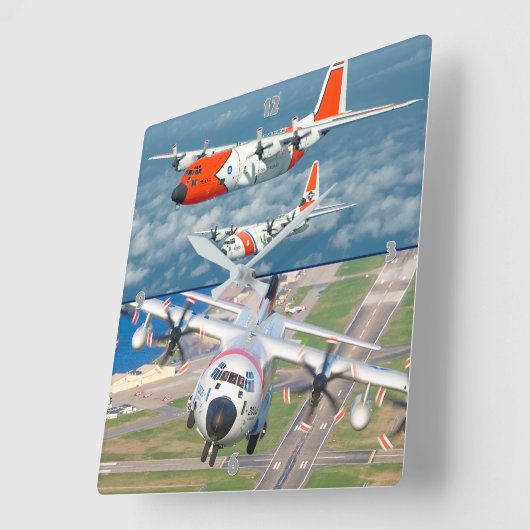 HC-130 HERCULES VIERKANTE KLOK (Hoek)