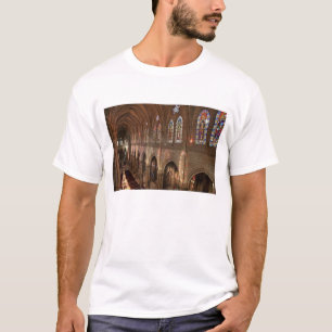 HDR-beeld van het interieur van de Basiliek, Quito T-shirt