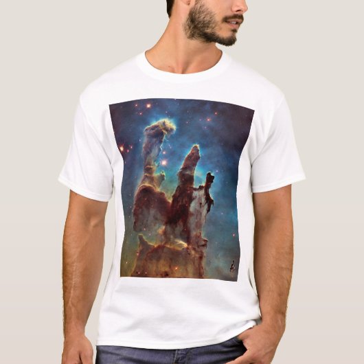 HDR Eagle Nebula Pillars of Creation T-shirt (Voorkant)