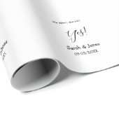 He asked she said yes engagement simple minimal cadeaupapier (Rol Hoek)