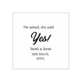 He asked she said yes engagement simple silver dat rubberstempel (Afrduk)