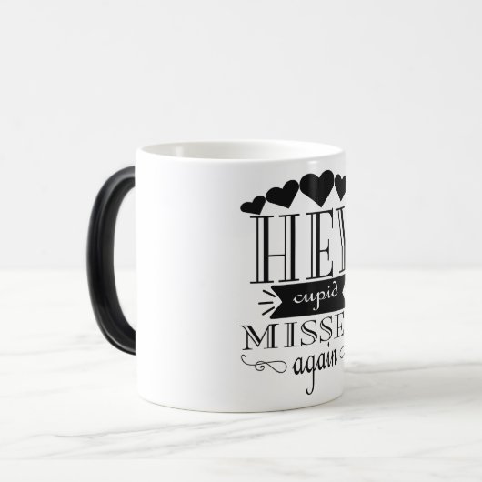 hé cupid heeft weer gemist magische mok (Voorkant links)