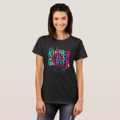 Hé Kindergarten Tie Dye Terug naar de schoolstuden T-shirt (Voorkant volledig)